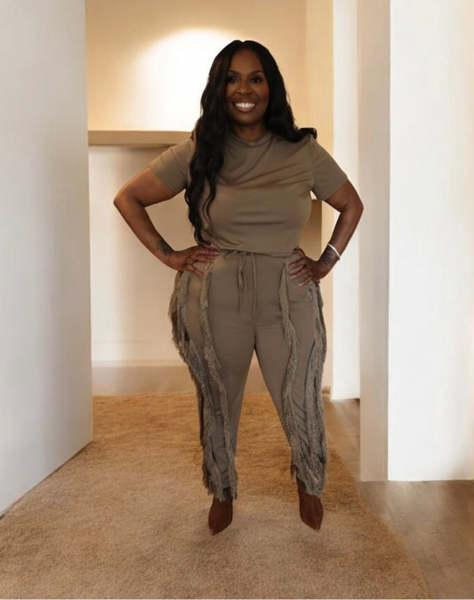 Mocha Fringe Set