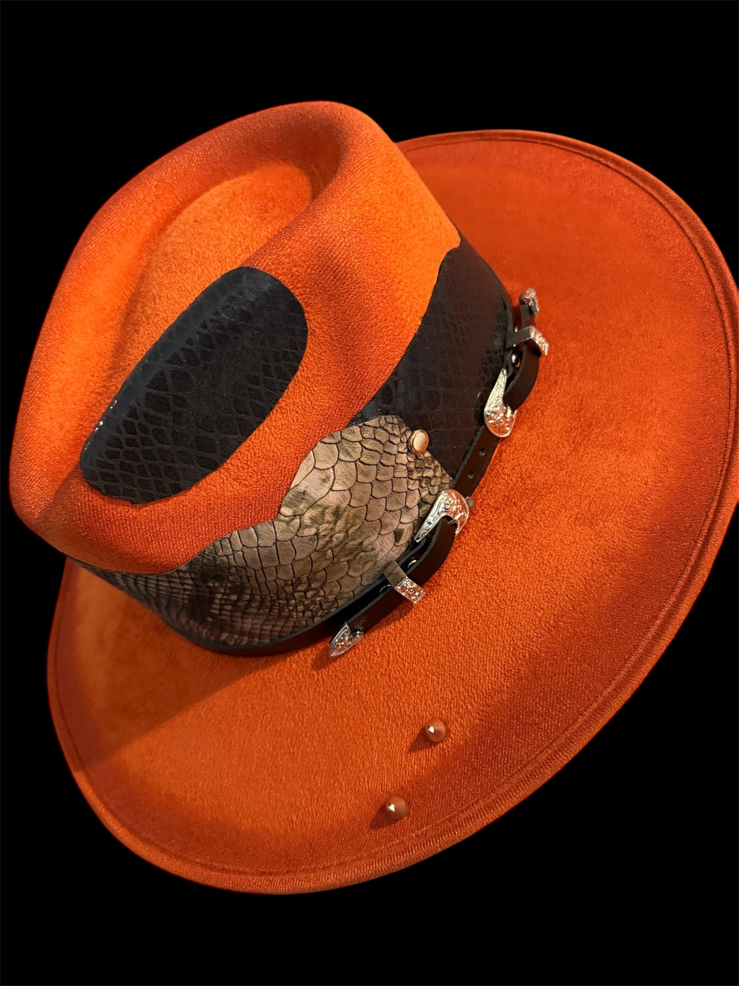 Serpentine Rouge Fedora